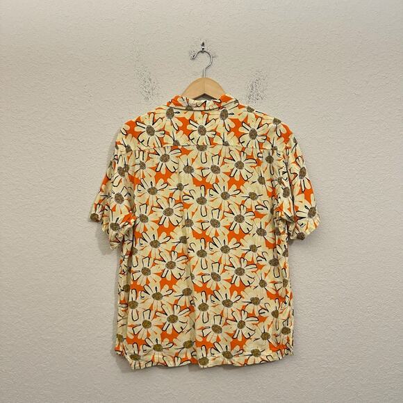 MASSIVE Daisy Shirt Orange Cream Floral Button Up Short Sleeve Hawaiian - Picture 2 of 8